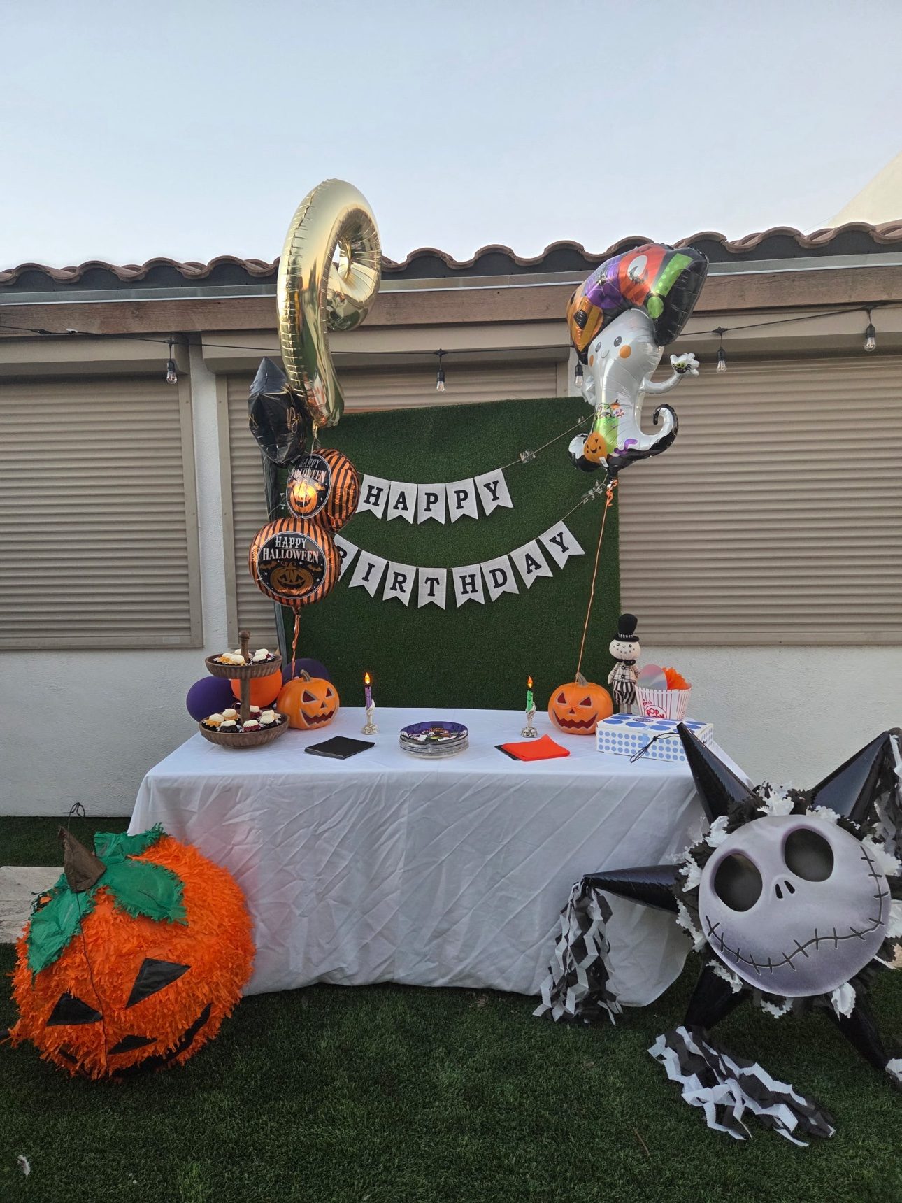 Halloween birthday table setup by July's Rentals